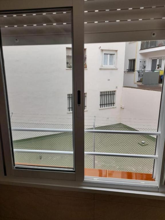 Pension La Ferroviaria - Sin Ascensor Zaragoza Dış mekan fotoğraf